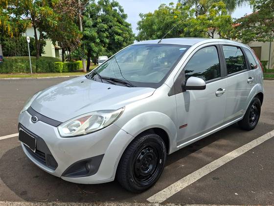 FORD FIESTA 1.6 MPI CLASS SEDAN 8V FLEX 4P MANUAL